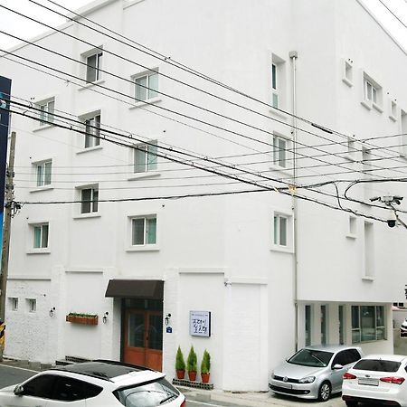 Minihotel Poongdaengi Gyeongju Exterior photo